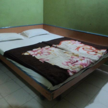 Hotel Jyoti Varanasi Exteriör bild